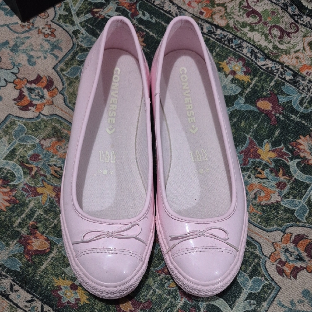NIB Converse Light Pink Ballet Flats Womens Size 10